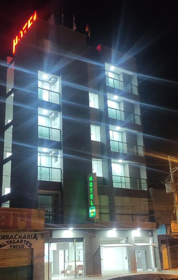 Hotel Esmeralda Verde Teófilo Otoni Екстериор снимка