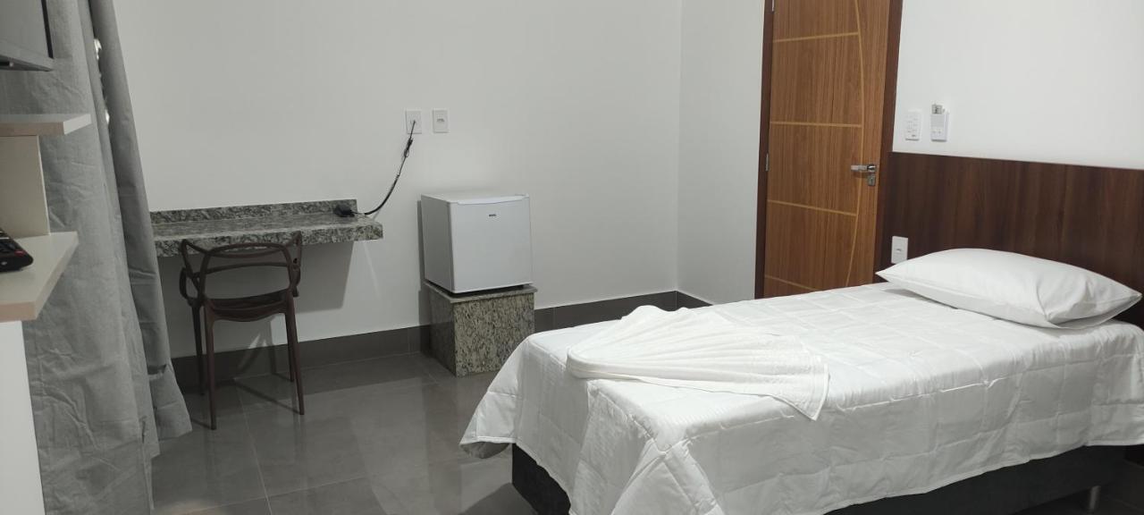 Hotel Esmeralda Verde Teófilo Otoni Екстериор снимка
