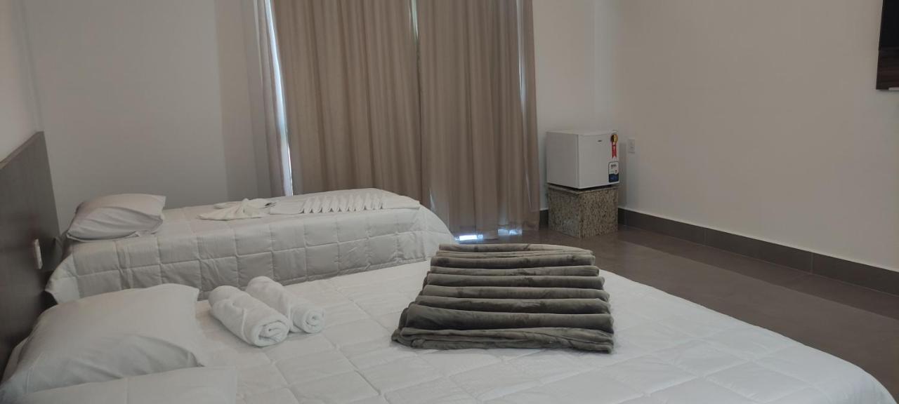 Hotel Esmeralda Verde Teófilo Otoni Екстериор снимка